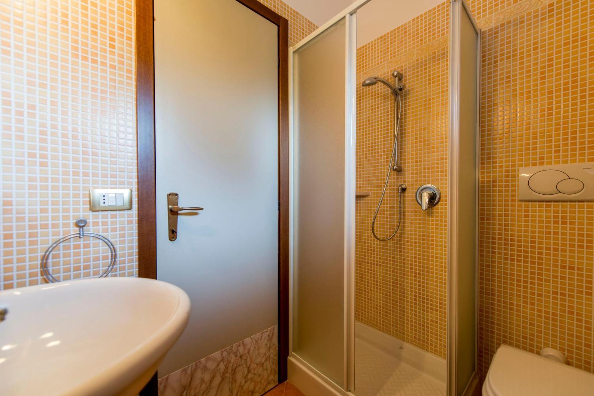 Italianflat - Peschiera Residence Peschiera del Garda Kültér fotó