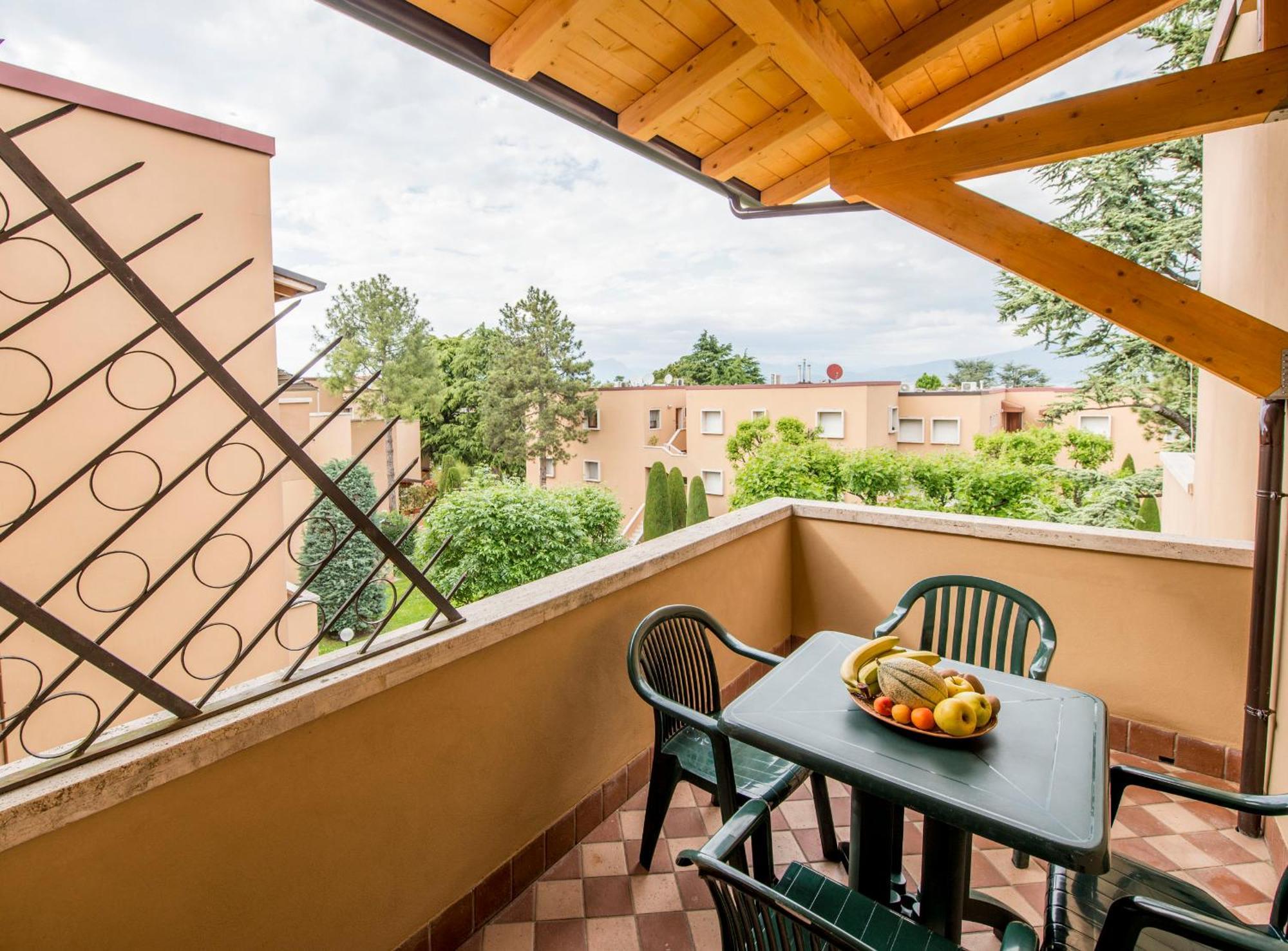 Italianflat - Peschiera Residence Peschiera del Garda Kültér fotó